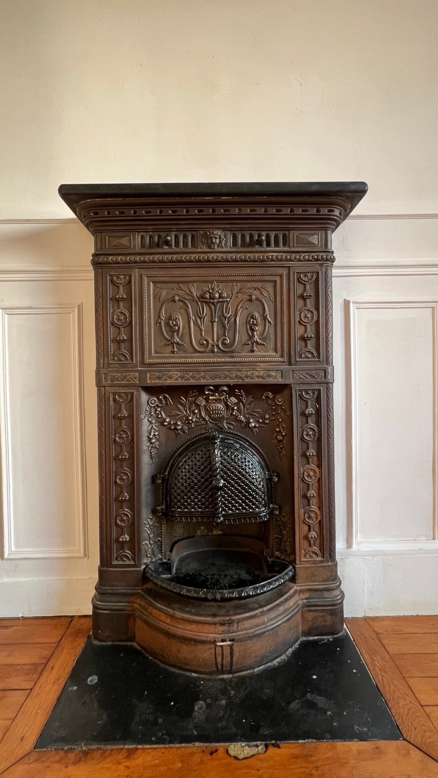 Détail du poêle prussien ancien